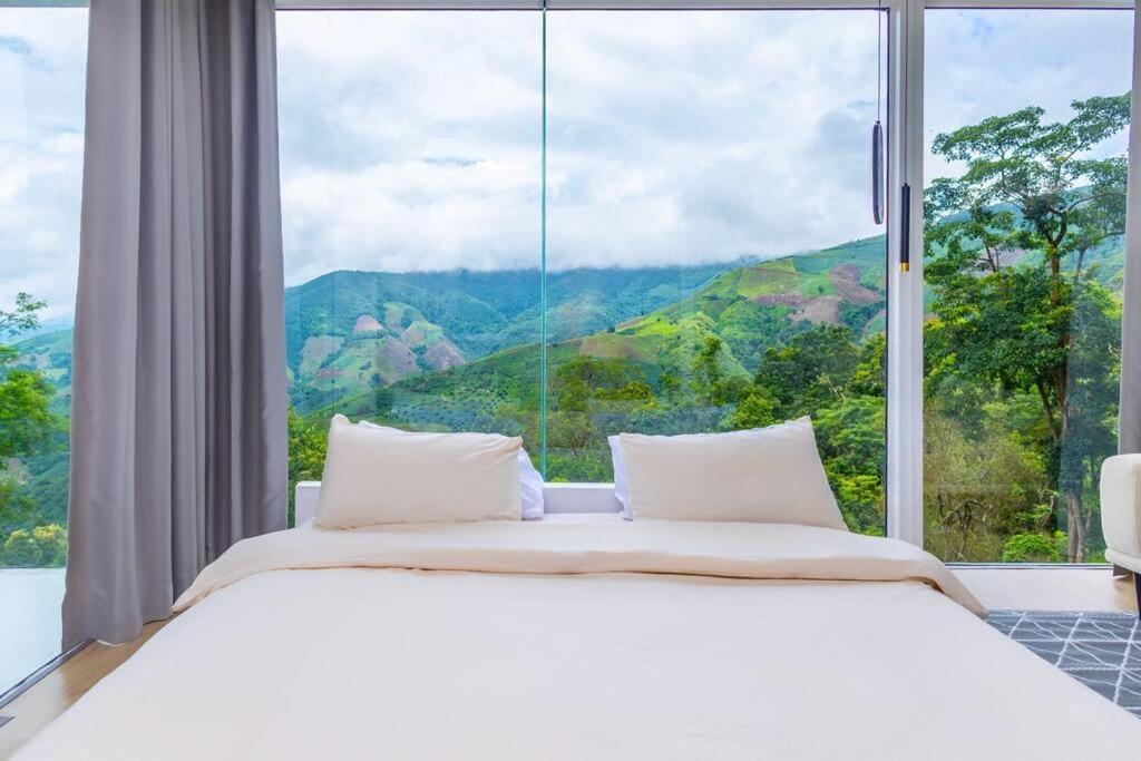 Appartamento Modern Grand House At Doi Sakad, Nan Pua Esterno foto